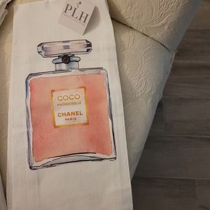 Chanel Perfume Tea Towel. White 100 % Cotton. Coco Mademoiselle Chanel Paris